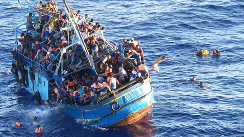 غرق 19 مهاجراً قبالة سواحل قبرص التركية (صور)