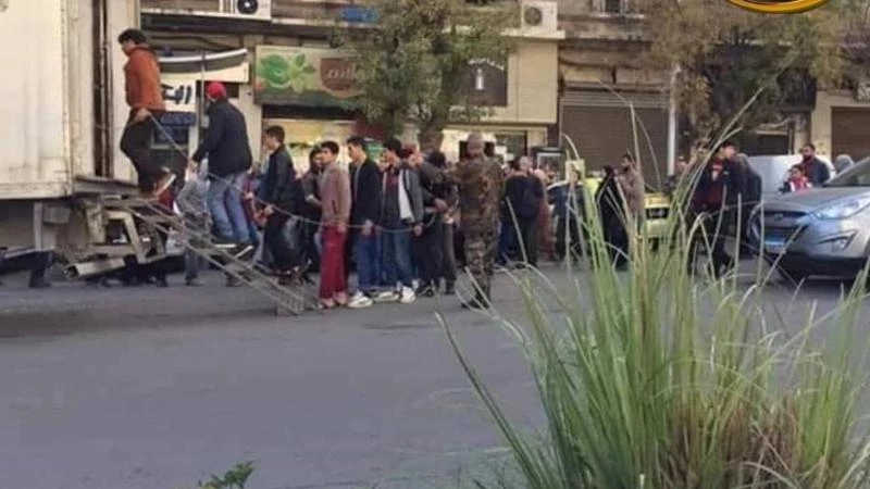 مصادر لأورينت تكشف ما يحضّره نظام الأسد لآلاف الشباب في القنيطرة