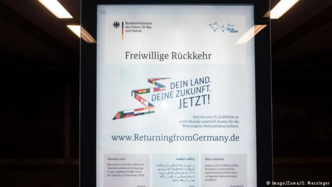 هكذا واجه ناشطون ألمان حملة وزارة الداخلية للعودة الطوعية للاجئين