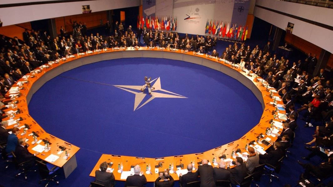 "حلف الناتو" : روسيا تنتهك معاهدة القوى النووية المتوسطة المدى