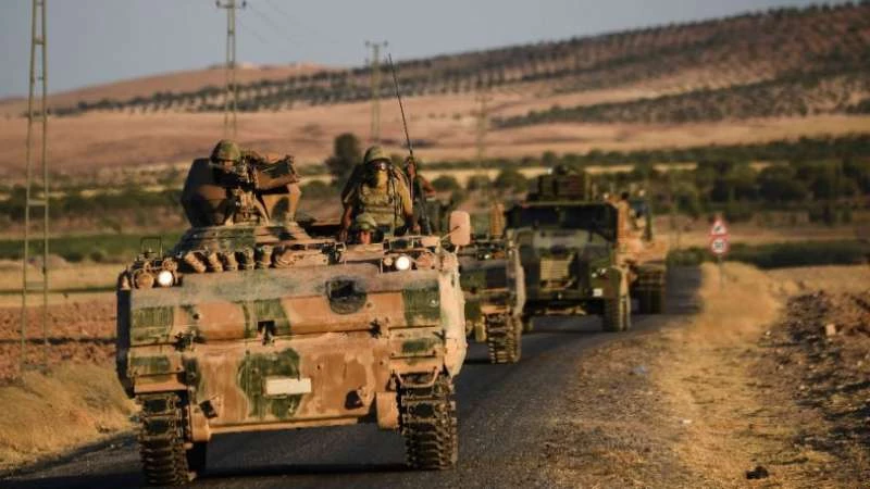ما دلالات تعزيز تركيا وجودها العسكري في الشمال السوري؟