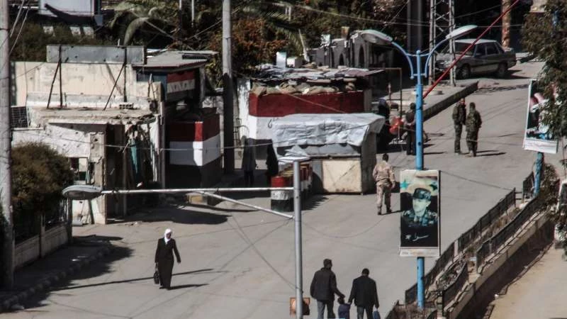 النظام يقيّد حركة فلسطينيي جنوب دمشق بعدّة شروط.. ما هي؟
