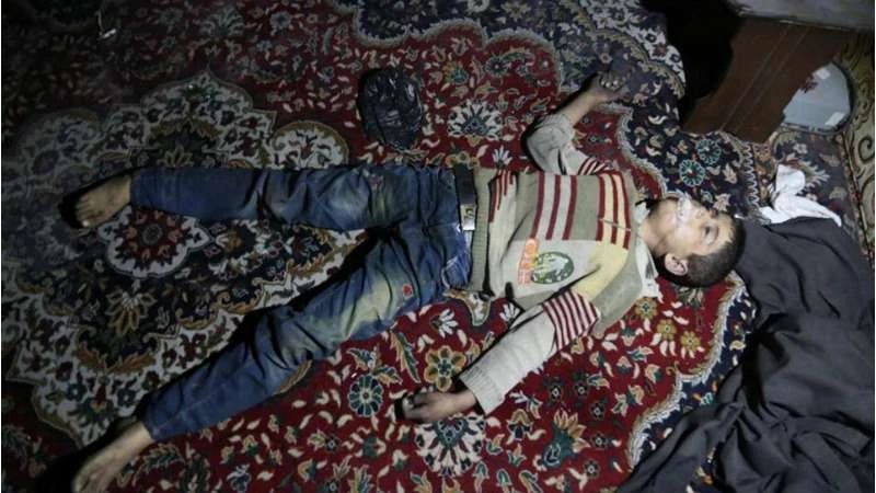 زاهر الساكت لأورينت: إيران زودت الأسد بالمواد السامة التي استخدمت في دوما 