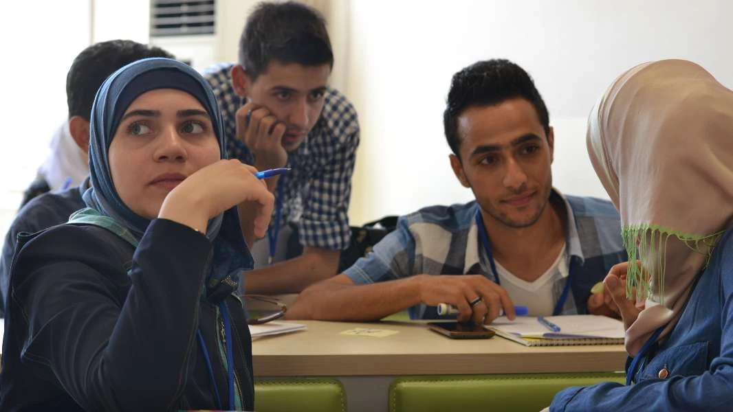 قرار أردني يخفف من أعباء الطلاب السوريين في الجامعات 