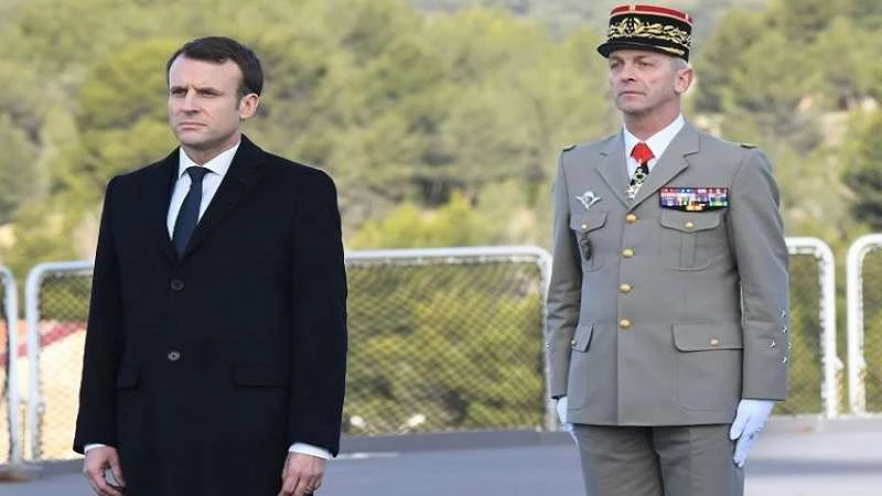 هل تنفذ فرنسا تهديدها وتقصف الأسد؟