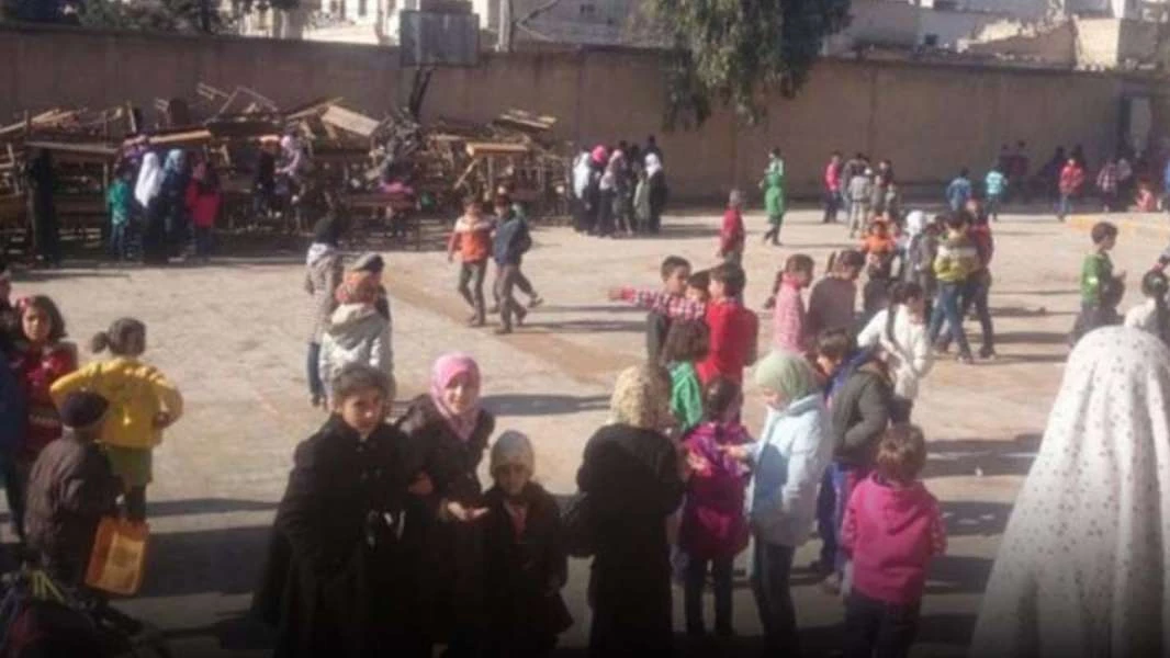 إصابة عدة أطفال بانفجار داخل مدرسة في ريف حلب