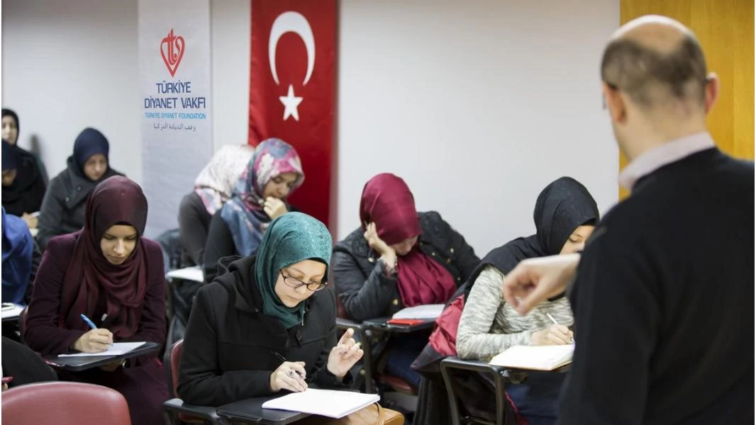 جامعة "غازي عنتاب" تتخذ قرارات جديدة بخصوص قبول الطلاب الأجانب