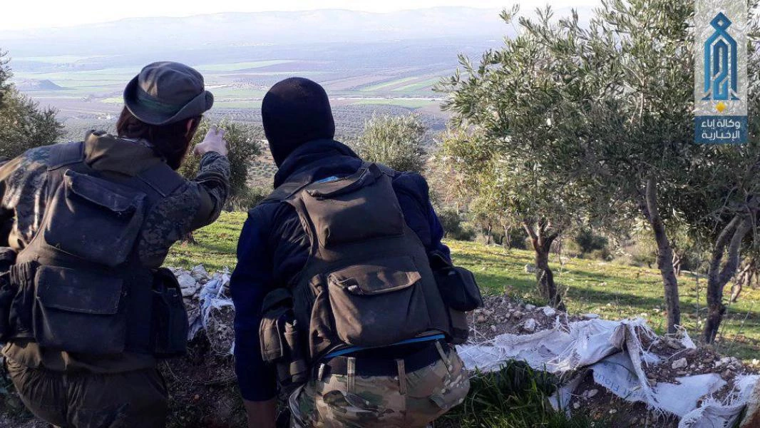 "تحرير الشام" تُسيطر على عدة مناطق في ريفي إدلب وحماة
