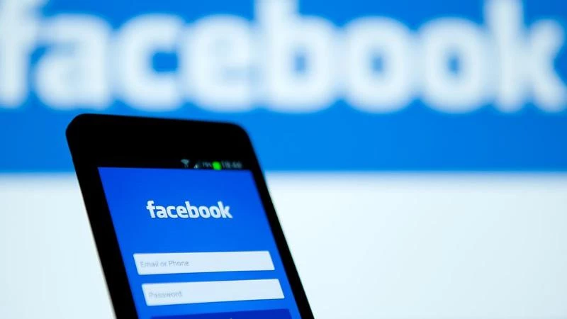 ماذا قالت شركة فيسبوك عن "تحدي السنوات العشر"؟