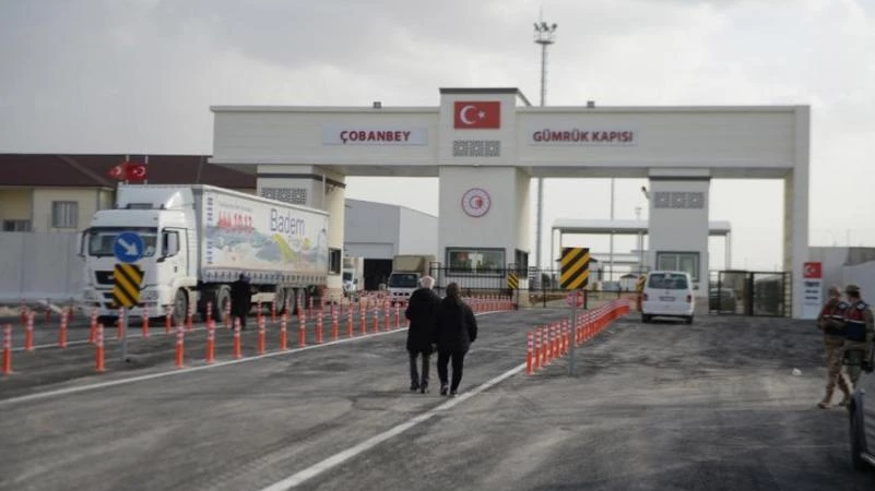 تركيا تعيد فتح معبر "جوبان باي" الحدودي مع سوريا