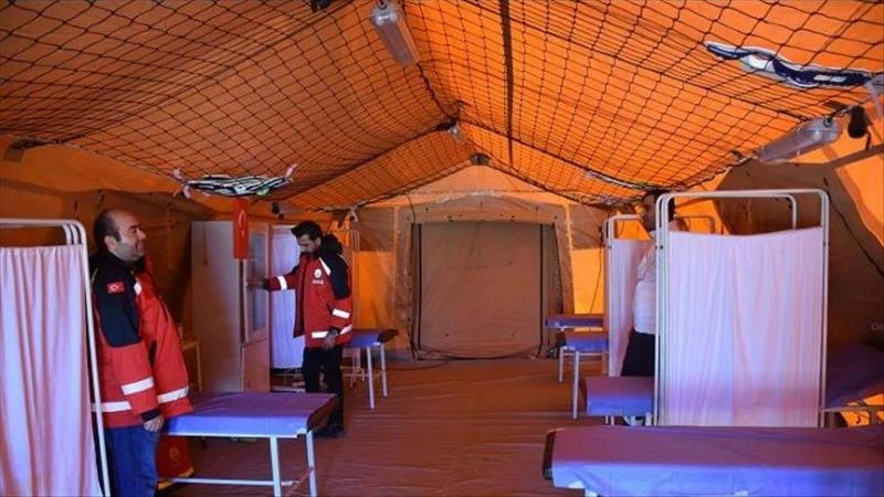 السلطات التركية تنهي بناء أول مستشفى ميداني قرب الحدود مع سوريا