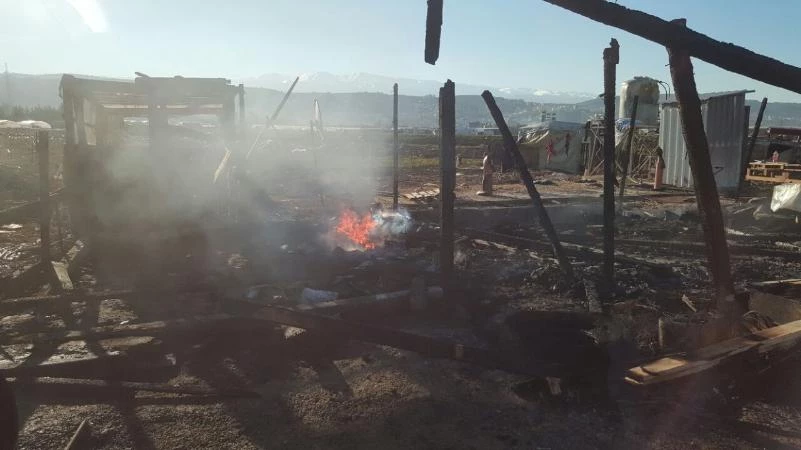 4 ضحايا في حريق بمخيم للنازحين بالعراق
