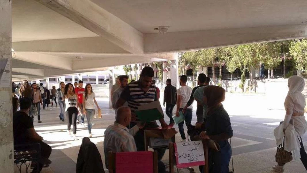 القبض على "جامعيين" بحوزتهم مخدرات وعملة لبنانية في اللاذقية