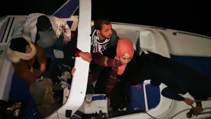 خفر السواحل التركي ينقذ 13 مهاجراً فلسطينياً