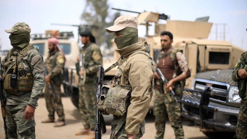 وكالة: "الوحدات الكردية" تساوم "داعش" لنقل عناصره إلى إدلب