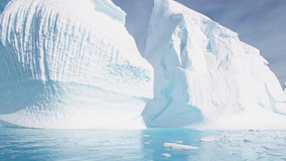 علماء يحذرون من ذوبان كارثي للجليد 