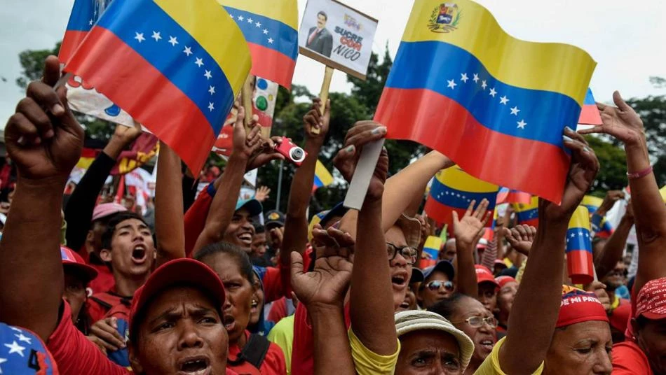  لافروف يحذر أمريكا من عواقب التدخل في الشؤون الداخلية لفنزويلا