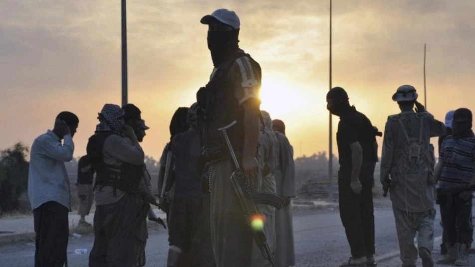 "داعش" يعدم عدداً من عناصره شرق دير الزور 