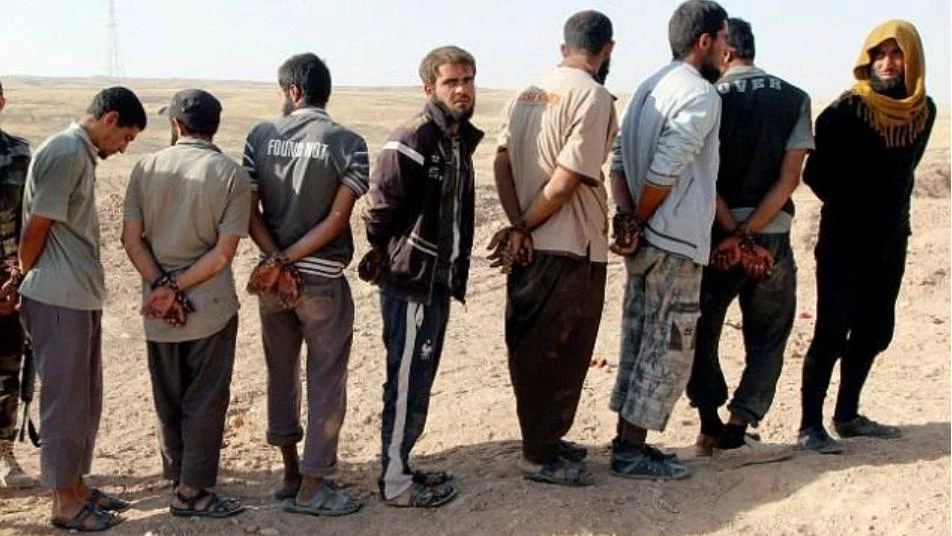 أكبر عملية استسلام جماعي لعناصر داعش شرقي دير الزور