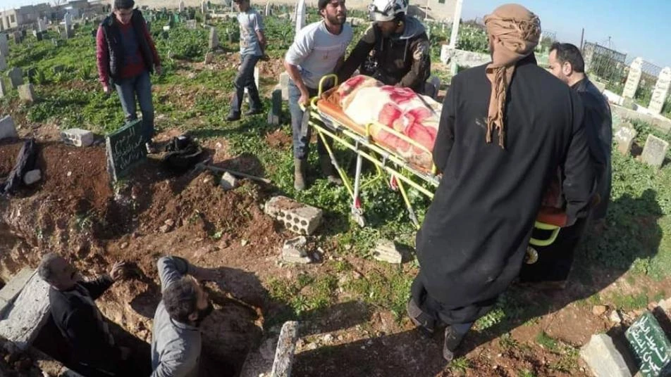 مقتل امرأة حامل في قصف مدفعي لميليشيا أسد على ريف حماة
