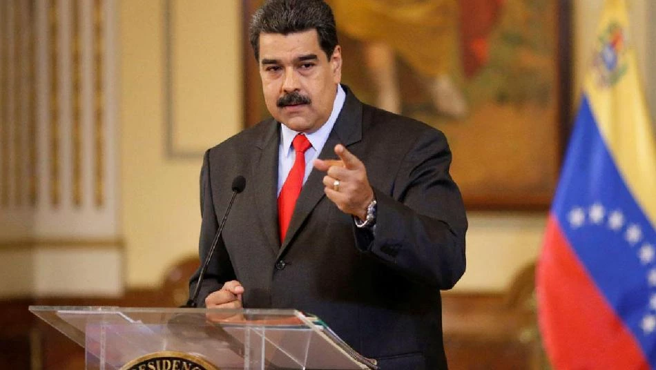 (مادورو) يدعو (غوايدو) لإعلان الانتخابات في فنزويلا