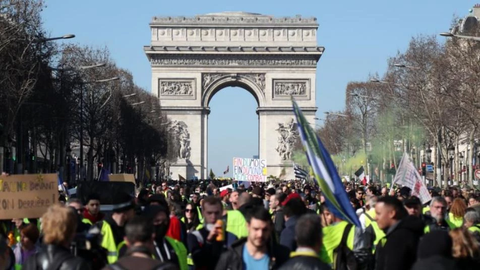 احتجاجات جديدة "للسترات الصفراء" في فرنسا