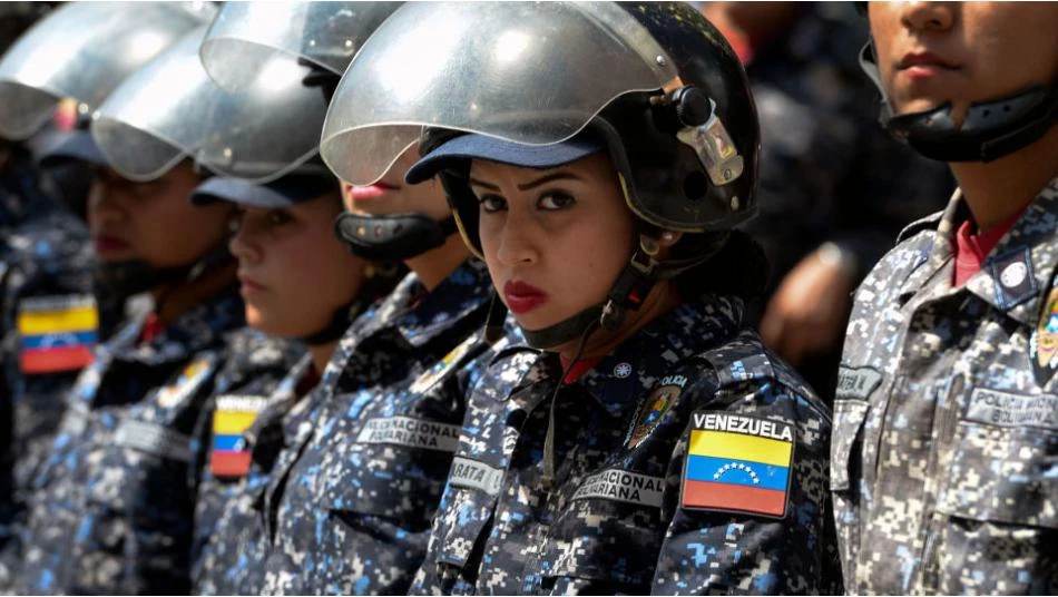 انشقاق المزيد من العسكريين في فنزويلا