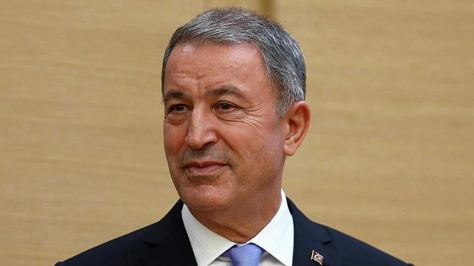 وزير الدفاع التركي يتحدث عن معركة منبج وشرق الفرات