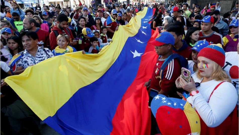 غوايدو يدعو لمظاهرات ضد حكومة مادورو 