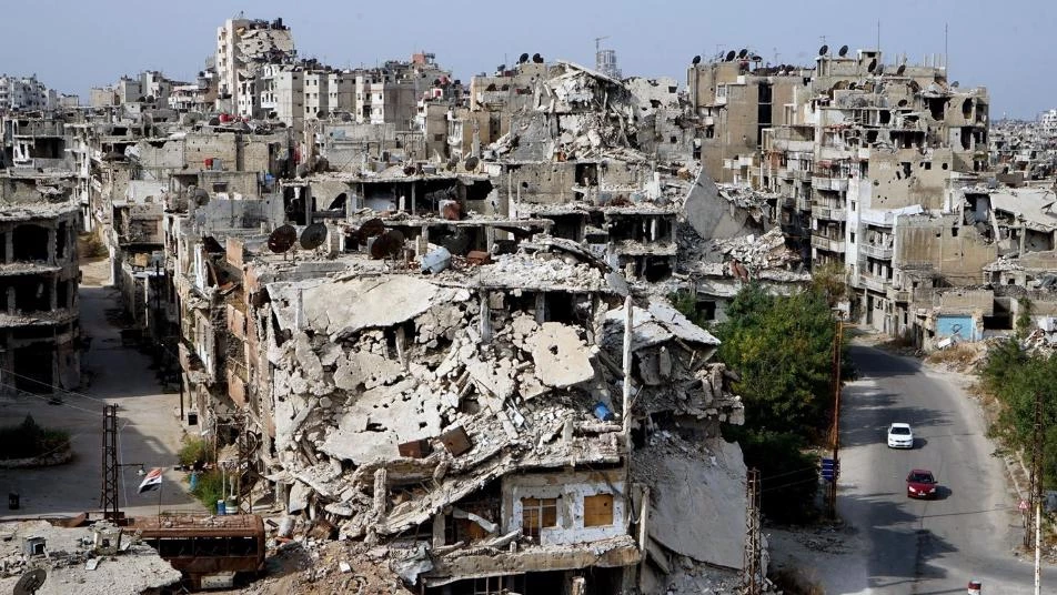 أتلانتيك: من سيدفع فاتورة إعادة إعمار سوريا؟
