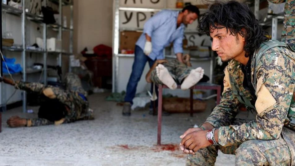 هجوم لـ"داعش" يوقع قتلى وجرحى لقسد  بينهم مقاتل أوروبي (صور)