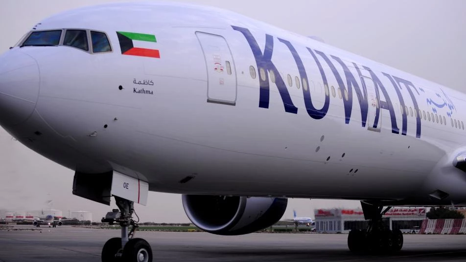 الخطوط الجوية الكويتية تتخذ إجراءً تجاه السوريين وجنسيات أخرى 