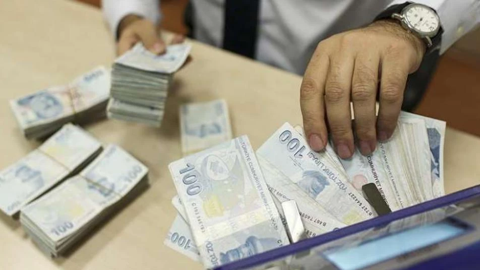 هبوط مفاجئ في قيمة الليرة التركية