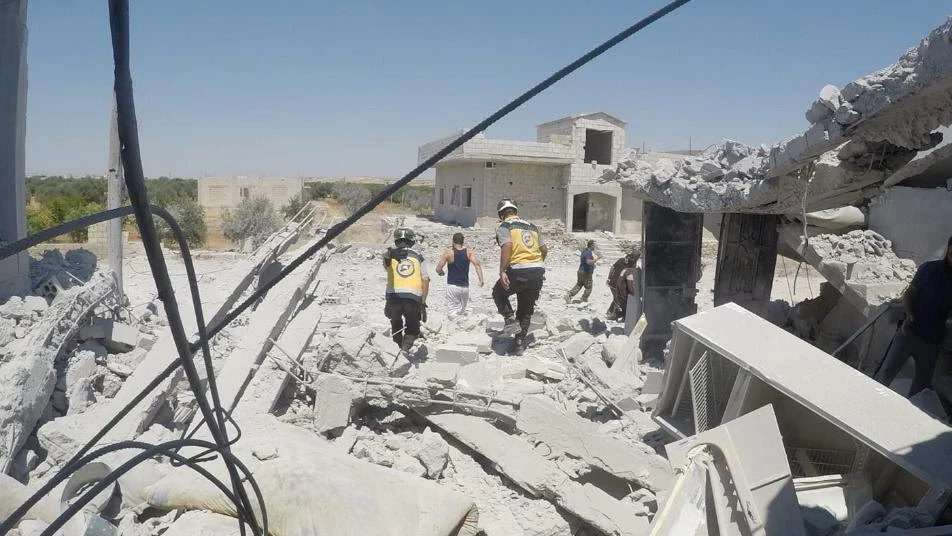 ضحايا مدنيون بقصف جوي روسي على جنوبي إدلب