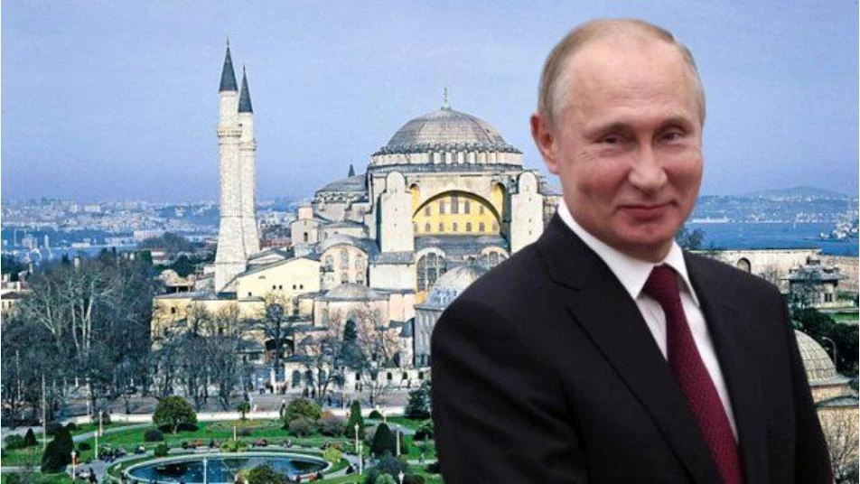 "الروس هم الرابحون".. موسكو تعرب عن رضاها من تحويل آيا صوفيا إلى مسجد