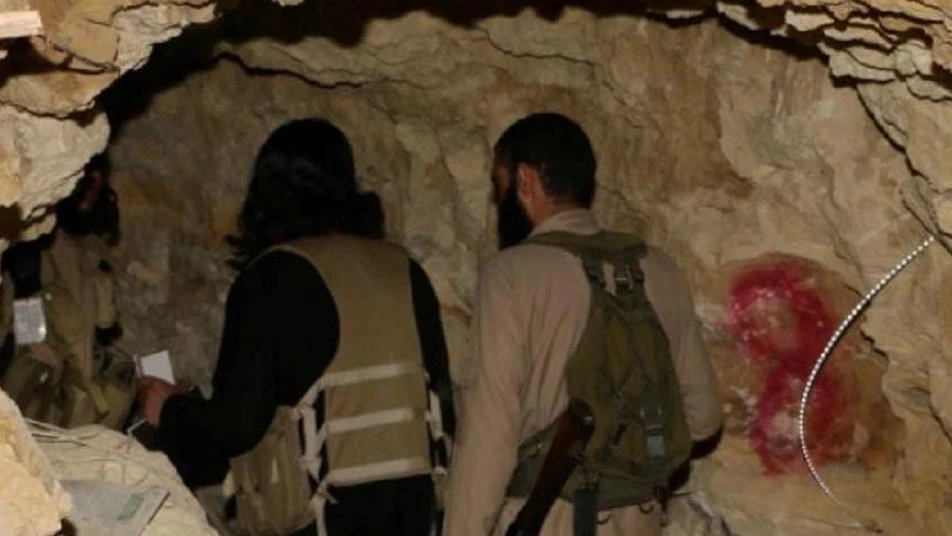 أورينت تحصل على معلومات حول مكان اختباء نخبة عناصر "داعش" في الباغوز