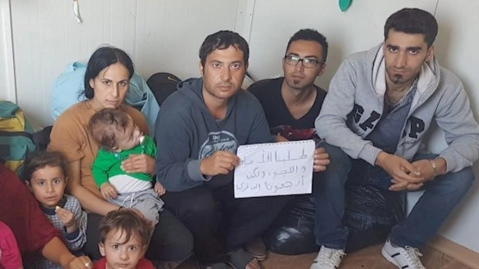 ترحيل 374 منهم.. اليونان تعيد اللاجئين السوريين إلى تركيا في 4 حالات