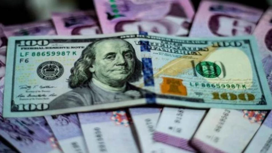 تأرجح يومي في سعر الليرة السورية أمام الدولار وباقي العملات الأجنبية