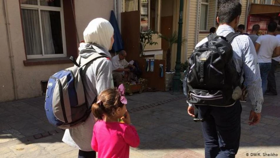 تركيا تمنح اللاجئين السوريين غير المسجلين في اسطنبول مهلة جديدة