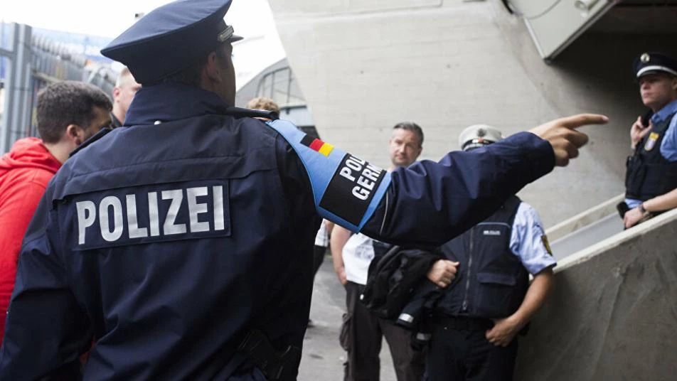 عقبة غير متوقعة تقف بوجه المتقدمين إلى سلك الشرطة الألمانية.. تعرف إليها!