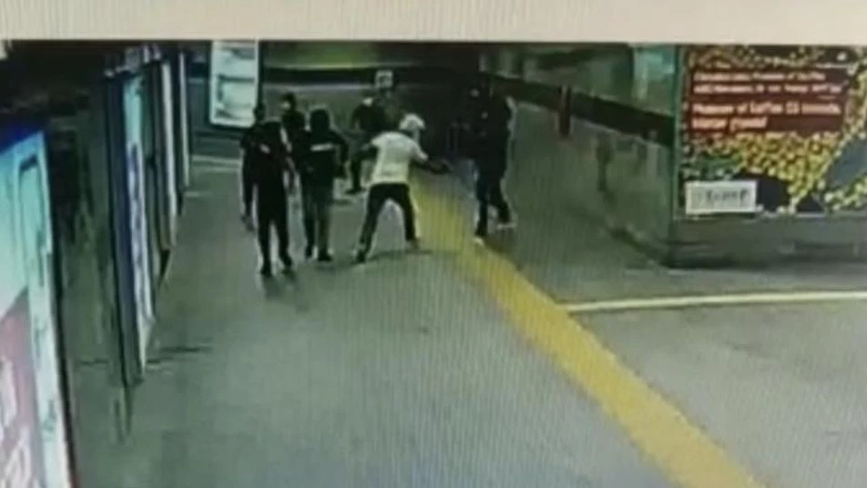 هجوم مسلح على مترو أنفاق إسطنبول والشرطة تستنفر (فيديو)