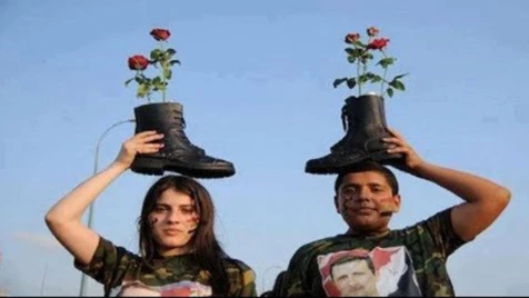 الموالون يدفعون ثمن تأييدهم للأسد ويتجرعون كأس التشبيح