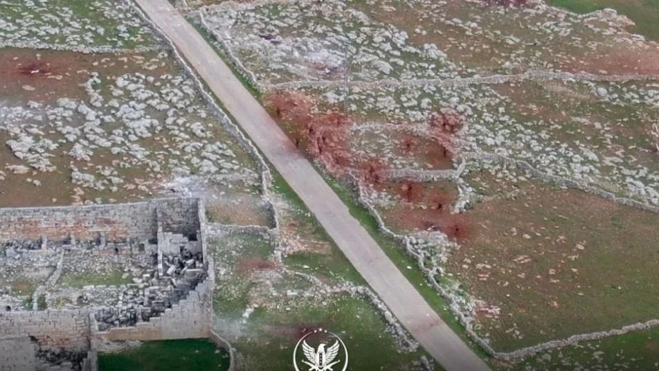 هروب عناصر ميليشيا أسد من معارك جنوب إدلب (صور)