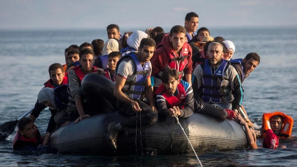 الإعلان عن وصول أكبر موجة جماعية للاجئين إلى اليونان منذ 2016