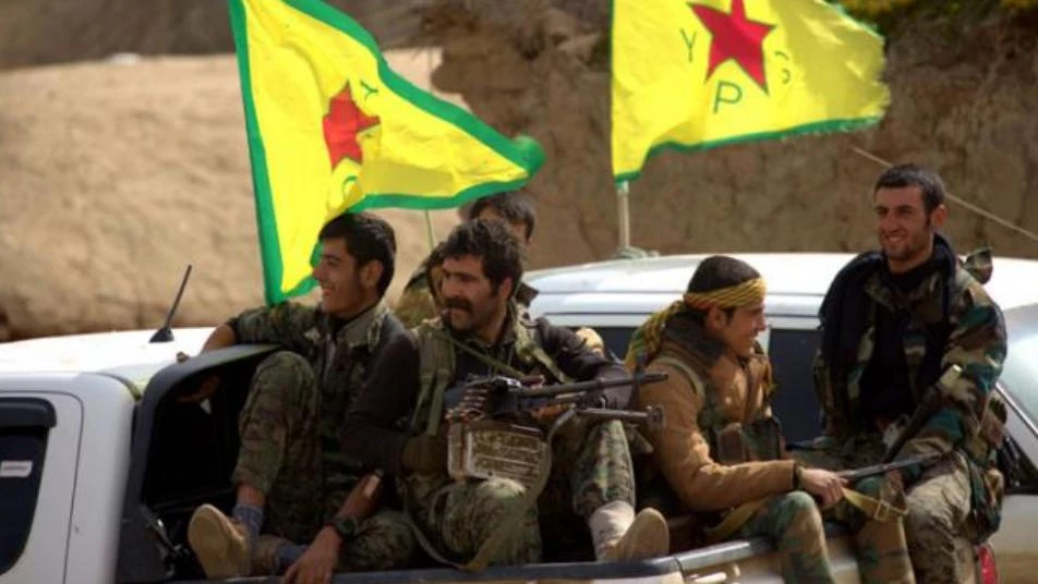 "الوحدات الكردية" تفرض عقوبة جماعية على أهالي قرية بالحسكة.. ما السبب؟