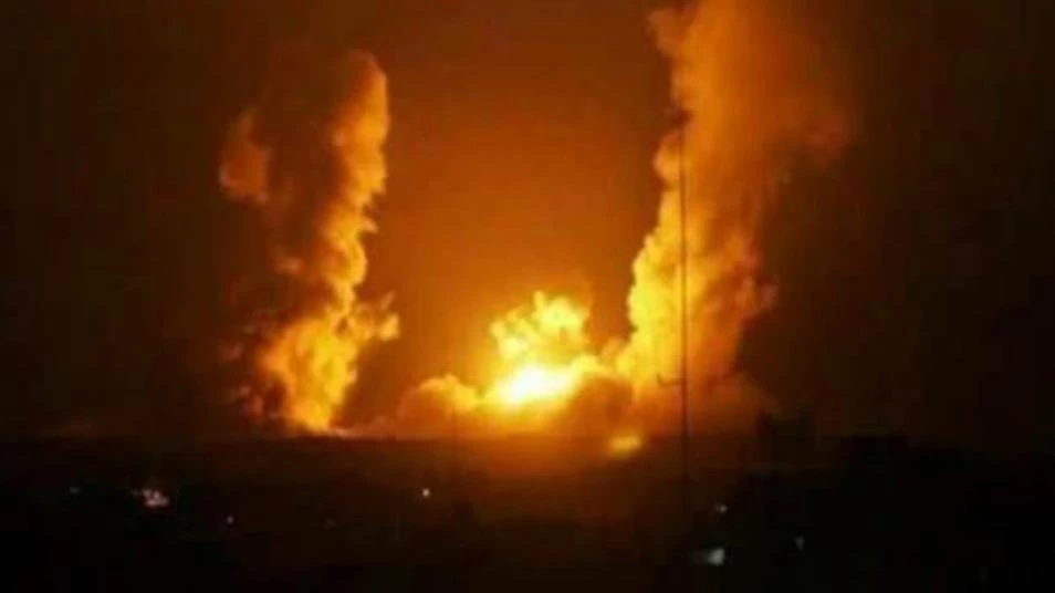 انفجارات "عنيفة" تهز مواقع ميليشيات أسد بريف حماة (فيديو + صور)