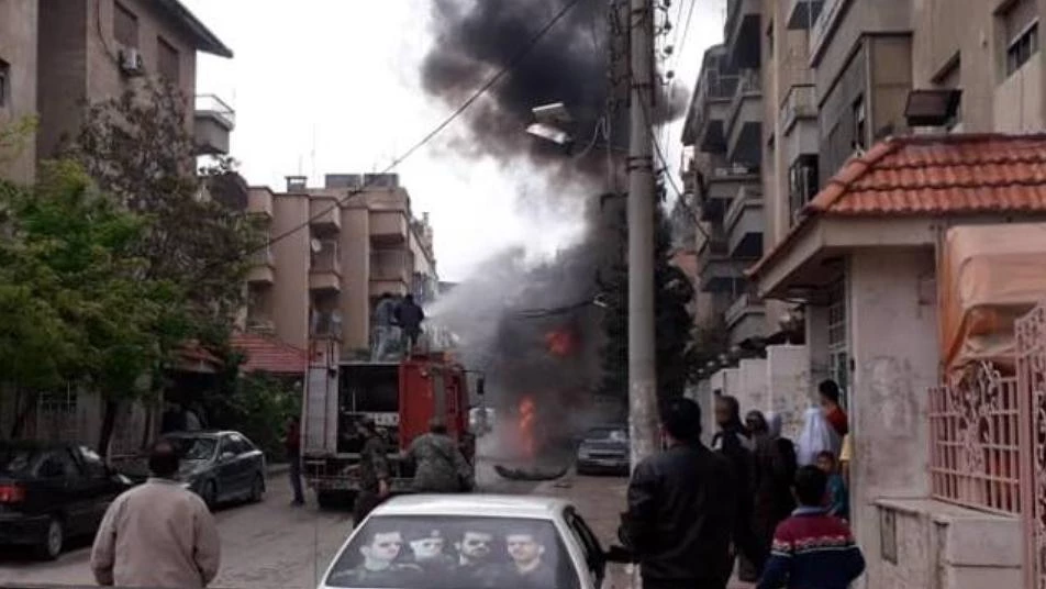 مصرع ضابط في ميليشيا أسد تسبب باعتقال عشرات السوريين (صور)