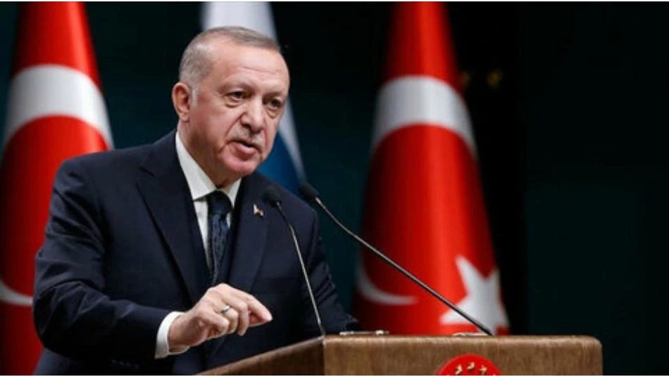 قسّم تركيا إلى 4 مناطق: أردوغان يعلن فك الحظر جزئيا..ماذا قال عن عودة التعليم المباشر؟