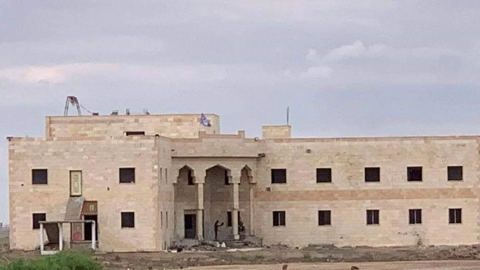  قسد تحوّل مشفى إلى سجن ومقر عسكري شرقي دير الزور
