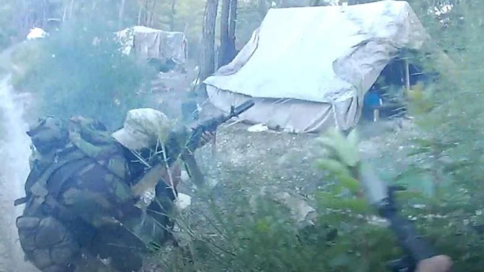 "إغارة" جديدة لـ"تحرير الشام" توقع قتلى من ميليشيات أسد بريف اللاذقية (صور)